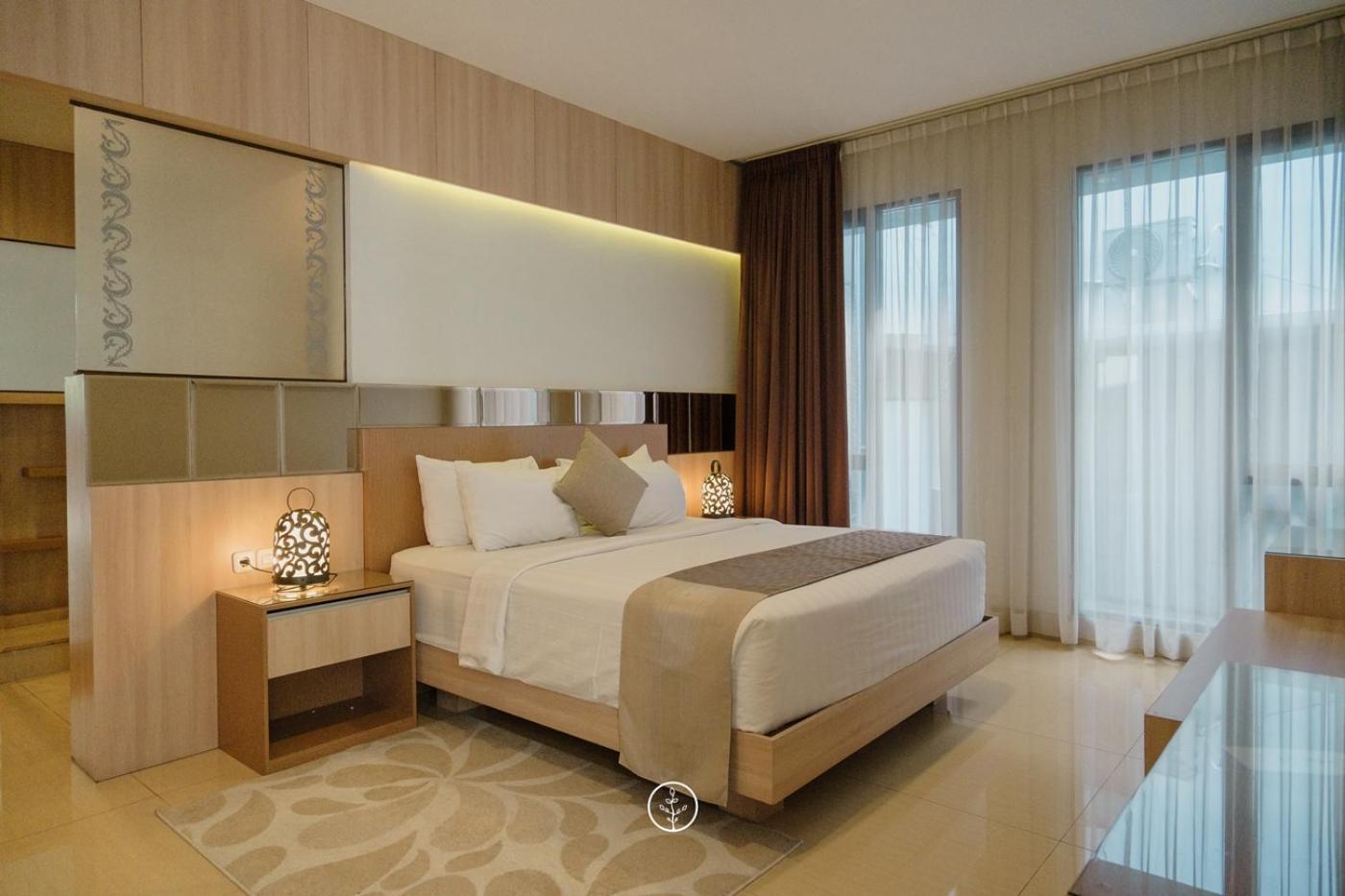 Narwastu Hill View Villa 6 Bedrooms With A Private Swimming Pool Bandung Exterior foto